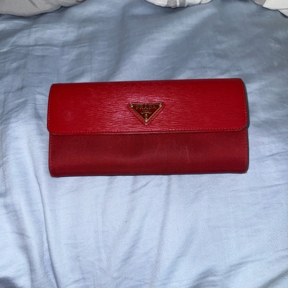 Prada Scarlet Red Women's Wallet - Picture 1 of 11